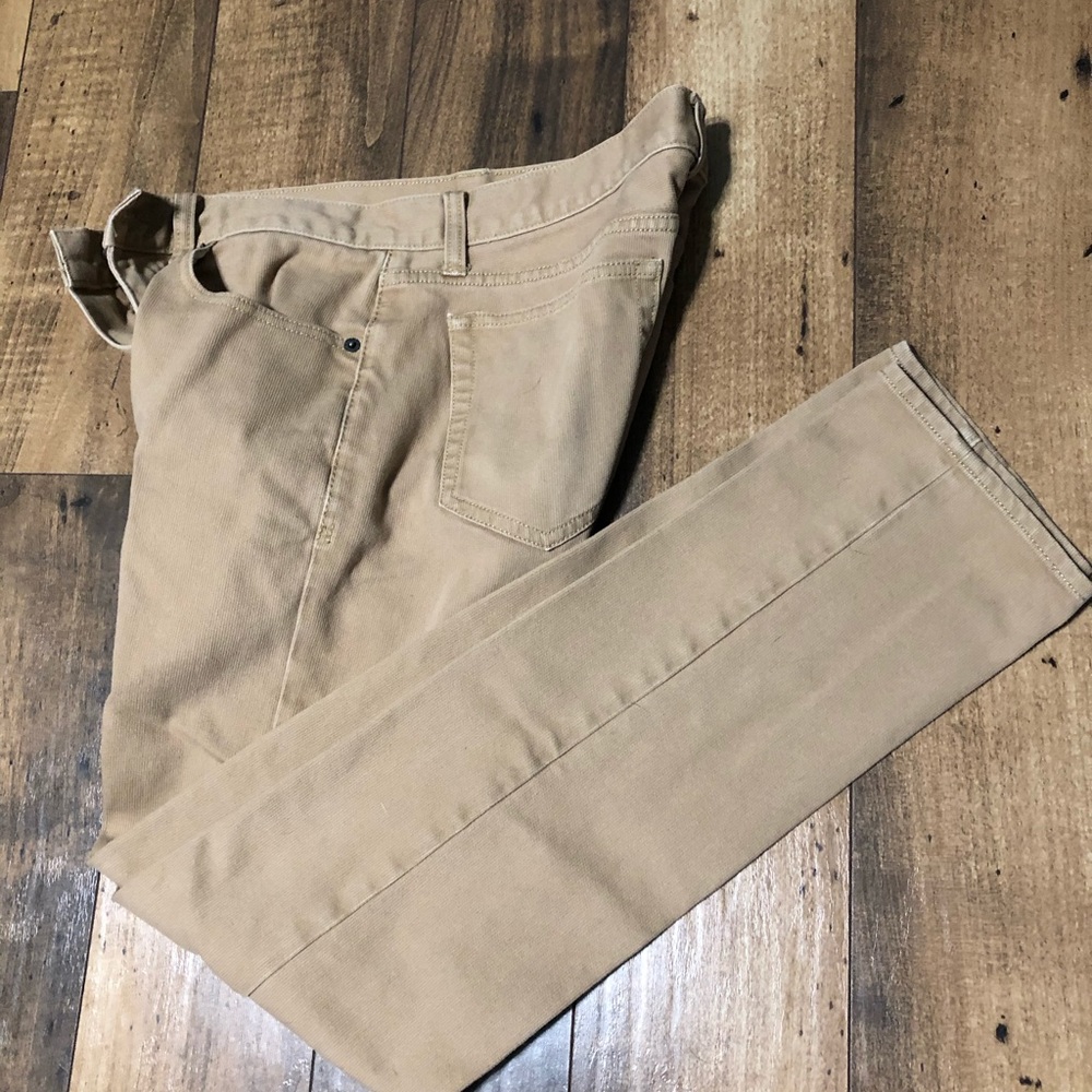 Khaki Jeans